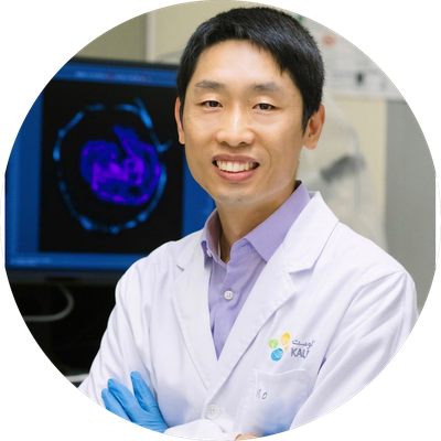 Dr. Mo Li